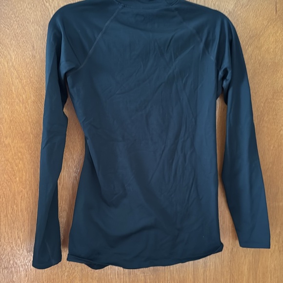 Size SM Under Armour Cold Gear - Picture 2 of 3